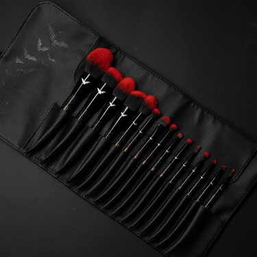 Ozzy Osbourne X Jolie Beauty - ROCK ROYALTY Makeup Brush Set