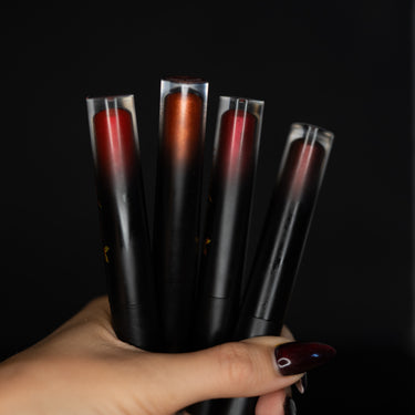 Ozzy Osbourne X Jolie Beauty  - Magic Metallic Liquid Lipstick - Bloodbath
